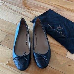 Massimo Dutti Black Ballerina Flats